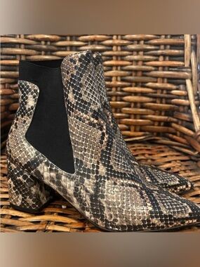 Paolo Snakeskin Pattern Ankle Booties Linea Paolo Pointed Toe  Boots Size  7.5